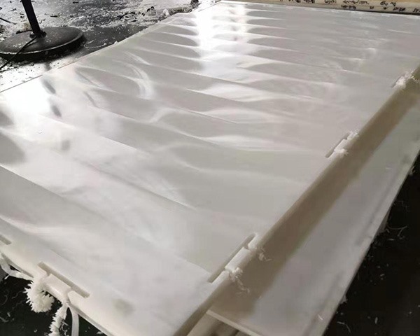 Plancher de glace synthétique