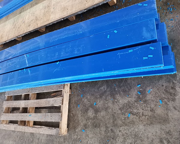 Mur de terrain de football de panneau de clôture de boule de plancher de polypropylène