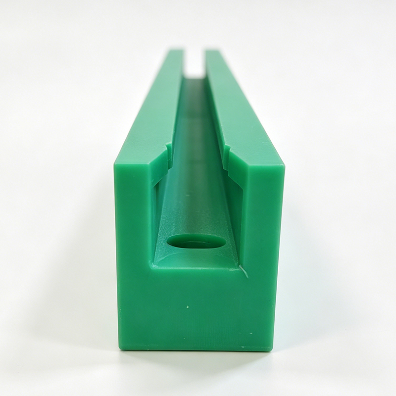 Profil de guide-chaîne en plastique