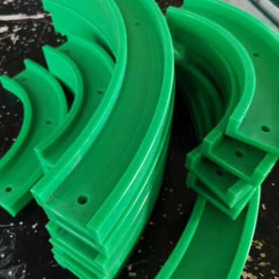 Profil de guide-chaîne UHMWPE