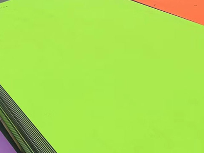 Feuille de plastique en polyéthylène haute densité