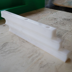 Bandes d'usure pour convoyeur UHMWPE