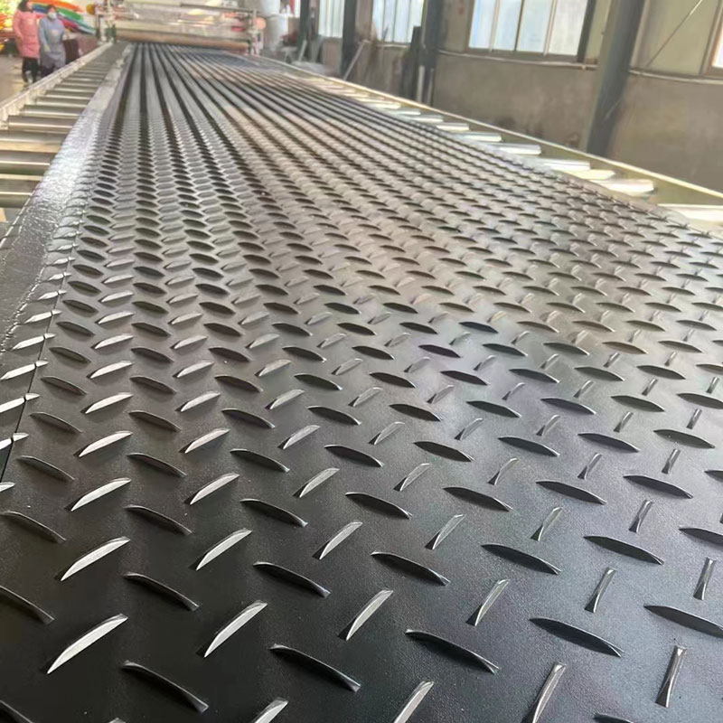 Protection du sol robuste en polyéthylène haute densité (HDPE) à cœur creux Protection du sol robuste en polyéthylène haute densité (HDPE) à cœur creux